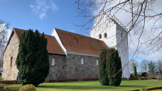 Hundslund Kirke