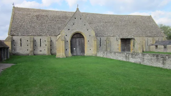 Middle Littleton Tithe Barn