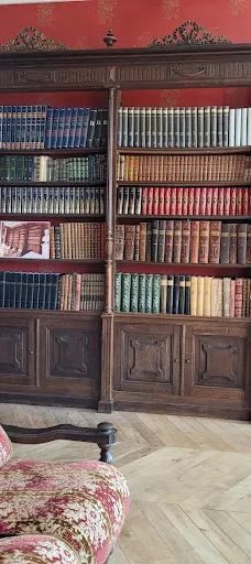 Chateau de la Mercerie-马尼亚克拉瓦莱特维拉尔