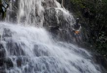 Christian Valley Waterfall景点图片