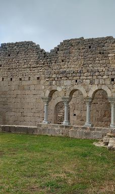 Monestir de Sant Llorenc de Sous-阿尔瓦纳