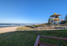 Volley Mermaid Beach景点图片