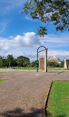 Sunflower Square-帕尔马斯