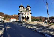 "Dormition of the Mother of God" Church景点图片