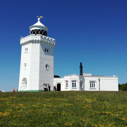 英国伦敦+爱丁堡+苏格兰高地+格拉斯哥+牛津+尼斯湖+多佛尔白色悬崖11日10晚拼小团