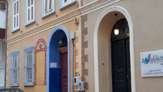 Building at 6-8 Kouloglou Street
