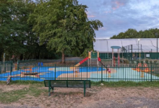 Parc de jeux景点图片