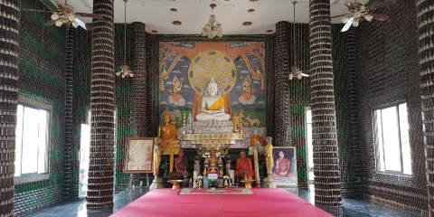 Wat Larn Kuad - Beer Bottle Temple