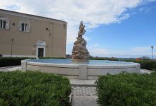 Fontana di Piazza Sant'Antonio景点图片
