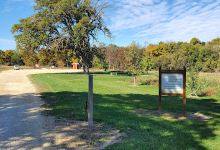 Funderburg Forest Preserve景点图片