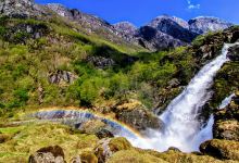 Briksdal Glacier (Briksdalbreen)景点图片