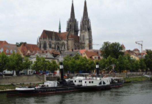 Eiserne Brucke景点图片