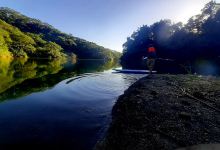 涩仔坑湖瀑布 Sezikeng Lake Waterfall景点图片