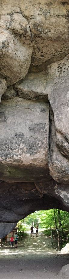 Felsentor 'Kuhstall'-巴特尚道