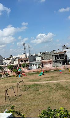 rajesh pilot park-珀勒德布尔