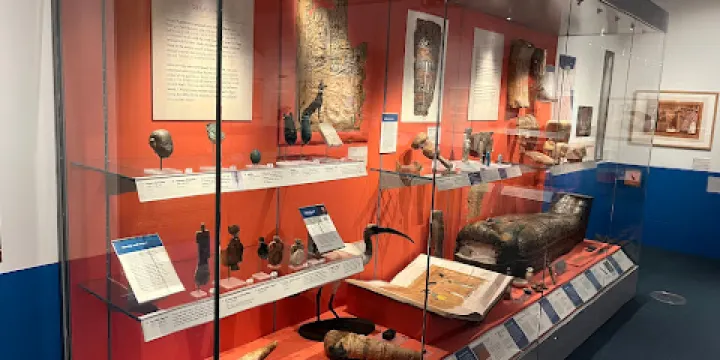 Sheffield Weston Park Museum