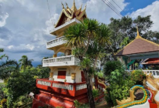 ວັດຈອມເຂົາມະນີຣັຕນ໌ wat jomkhao manylath景点图片