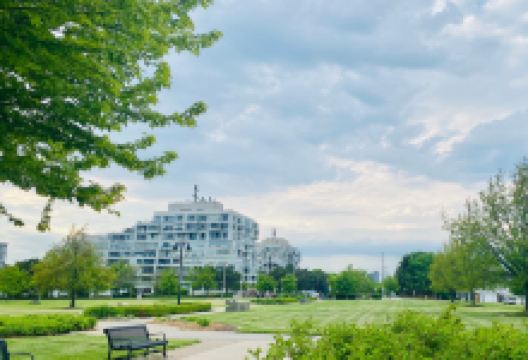 Veterans' Point Gardens景点图片