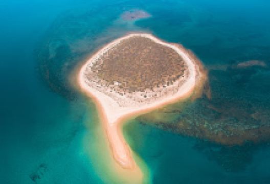 泰弗纳德岛景点图片