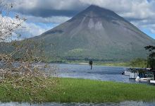 Paseos en el lago arenal景点图片