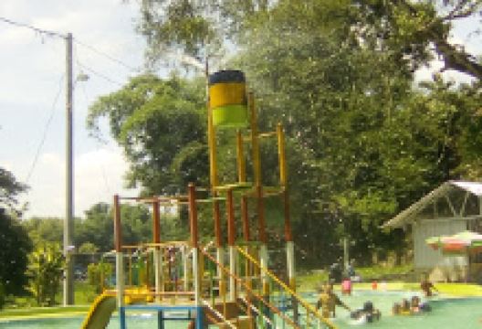 Water Park Sendang Kowang景点图片
