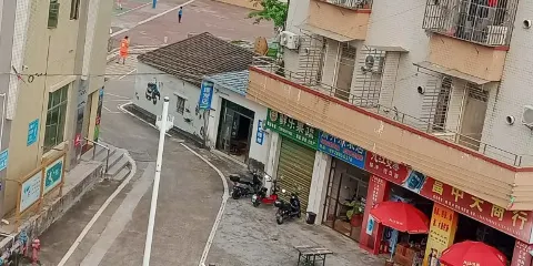 草蓢文化體育廣場