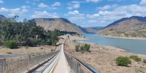 渡紅色旅遊景區