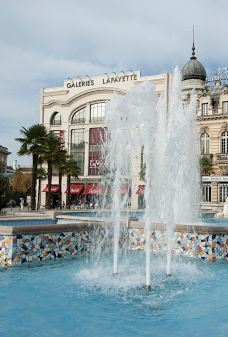 place Clemenceau-波城