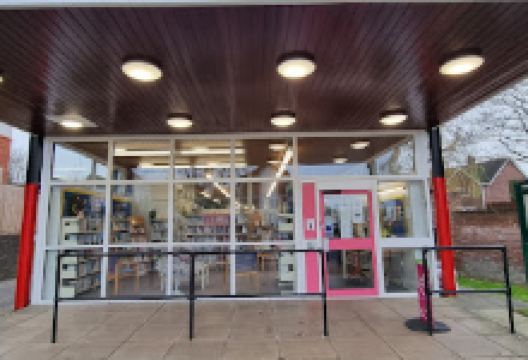 Sible Hedingham Library景点图片