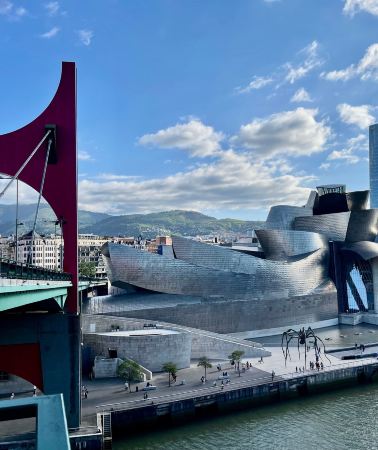 2D1N • Hidden Gems of Spanish Mountains and Seas: San Sebastian + Bilbao