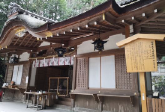 狭井神社景点图片