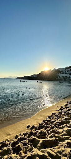 Paralia Milopotas-伊奥斯