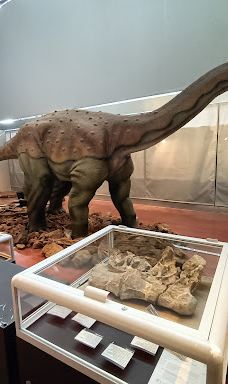 Musee des Dinosaures 'Dinosauria'-埃斯佩拉扎