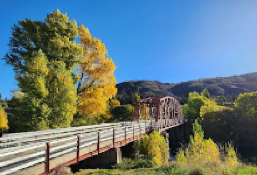 Clyde Bridge景点图片