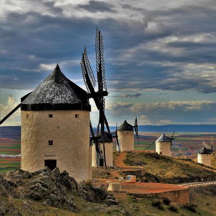 葡萄牙里斯本+法鲁+西班牙塞维利亚+马德里10日9晚私家团