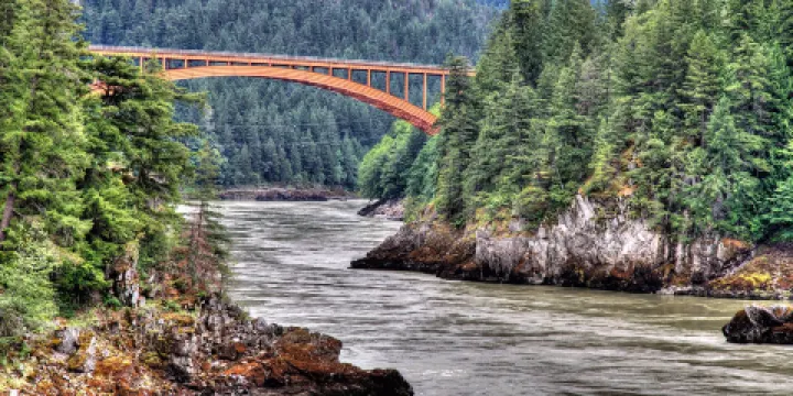 Alexandra Bridge Provincial Park