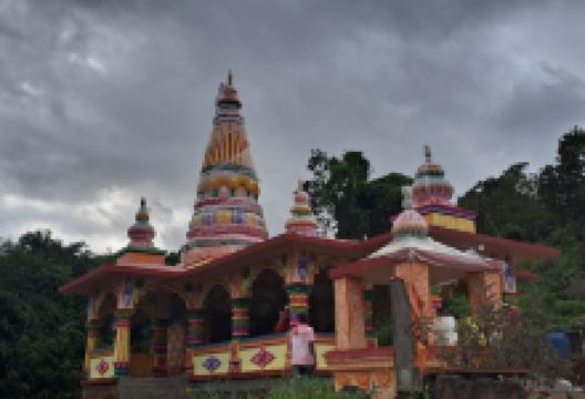 Unhavare Natural Hot Water Spring景点图片