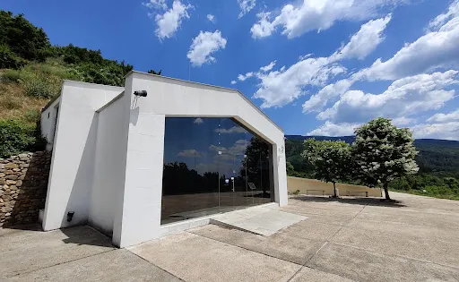 The Temple in the “Helvetia“ Mound