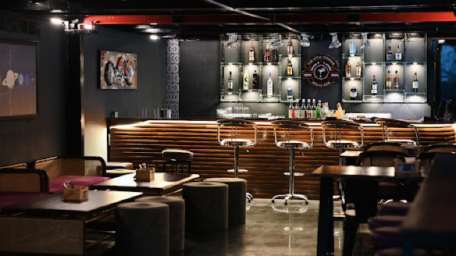 THE LITTLE TONIQUE BAR & KITCHEN