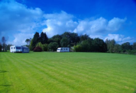 Uplands Caravan Club CL景点图片