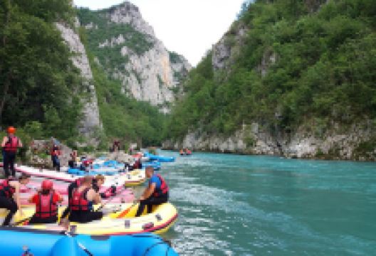 Rafting Camp "Mata"景点图片