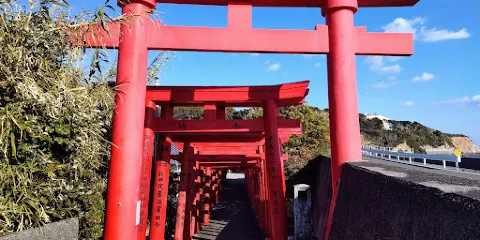 片田稲荷神社