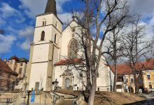 修道院花园景点图片