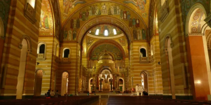 聖路易聖殿主教座堂