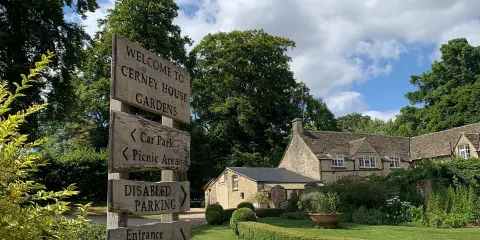 Cerney House Gardens