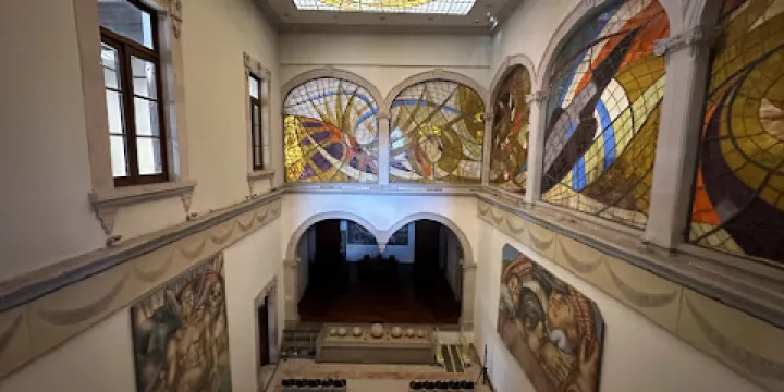 Museo de la Ciudad 450