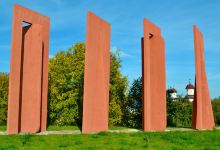 Dada Monument景点图片