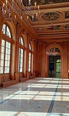 Chateau de la Mercerie-马尼亚克拉瓦莱特维拉尔