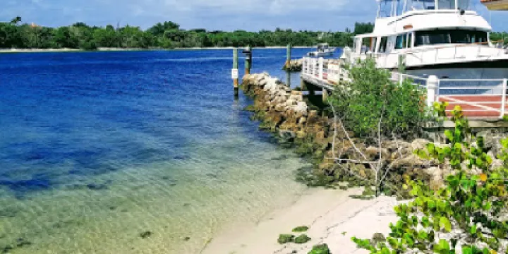 Jupiter Yach Club and Marina