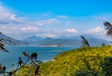 Hoa Binh Lake景点图片